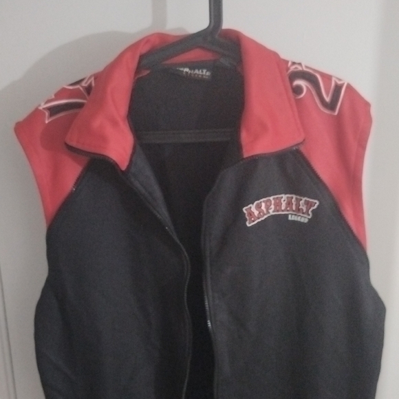 Men's Black and Red " Warm Up Jacket - Picture 11 of 15